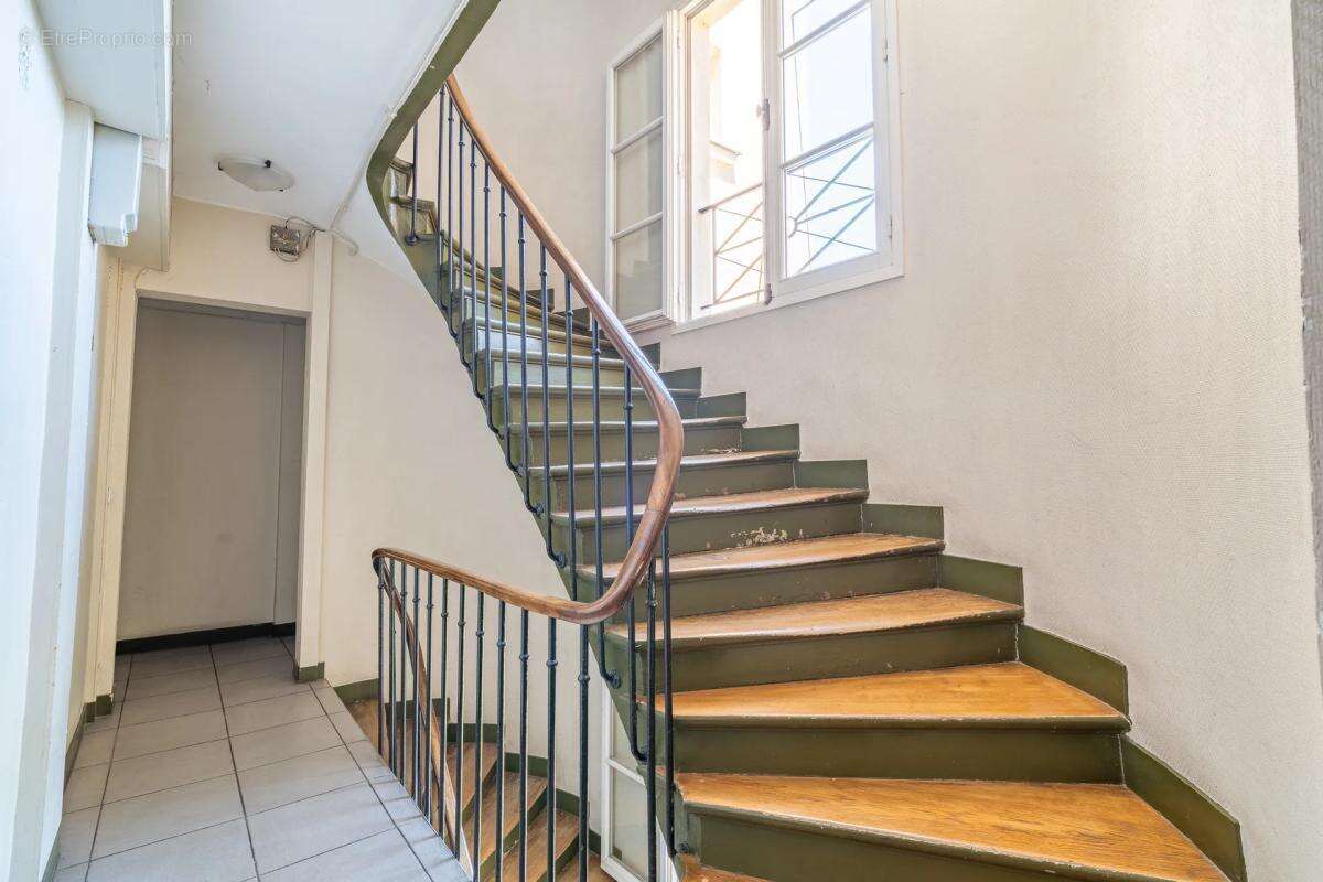 Studio de 11,09 m² situé à Paris 11 (métro Parmentier) - photo 8