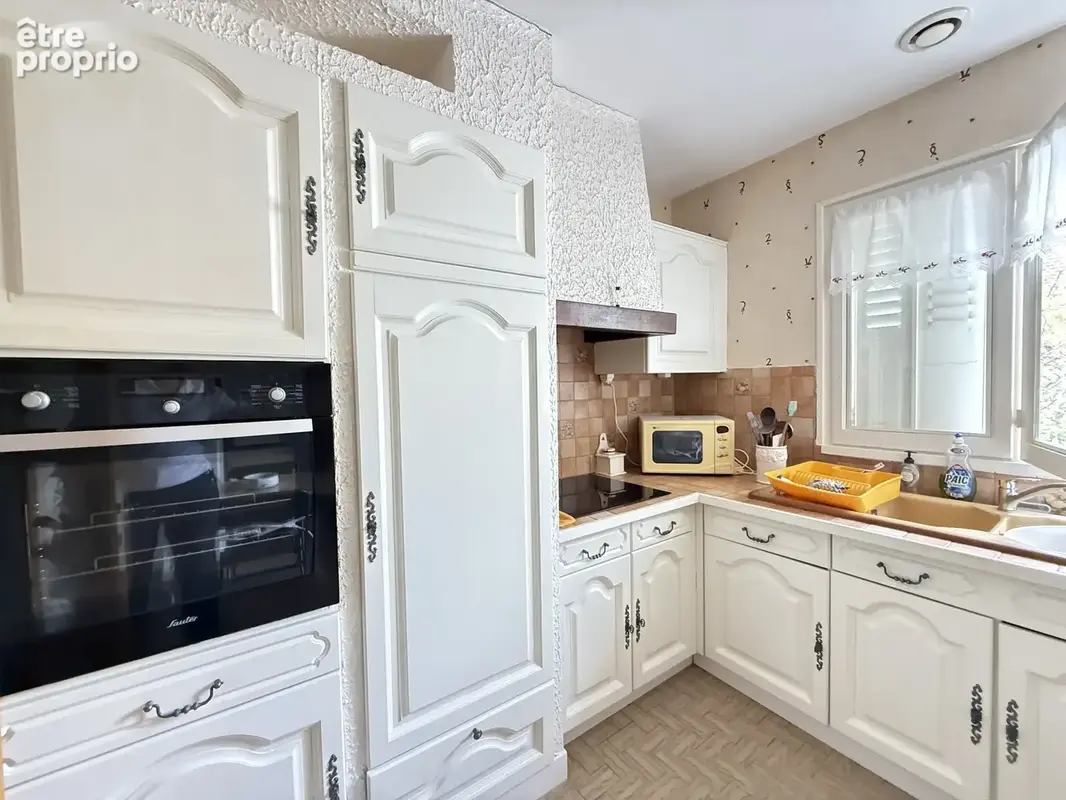 Léré - Une maison à moderniser, un environnement à préserver ! - photo 5