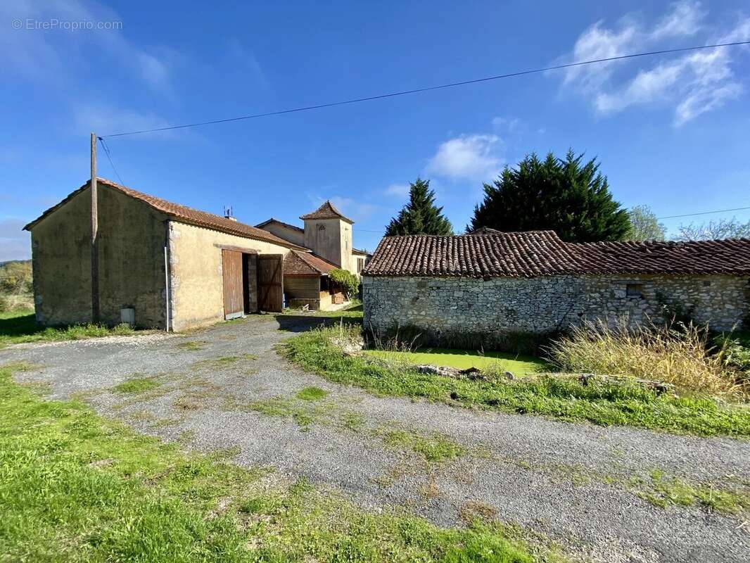 Maison à SAINT-CASSIEN