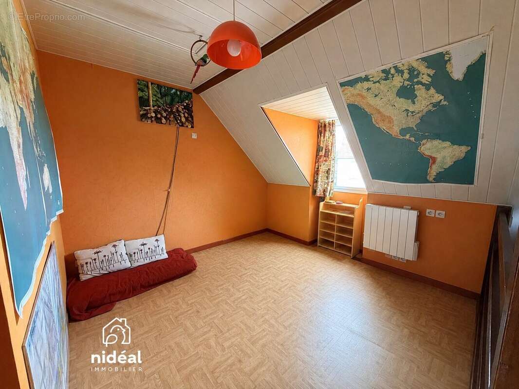 Maison 93 m² à Leval  - photo 8