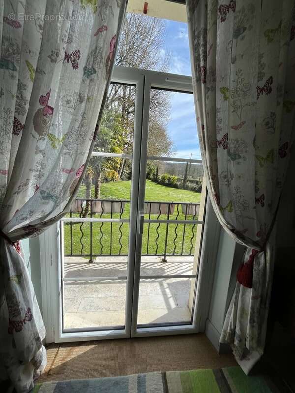 Maison à VOEUIL-ET-GIGET