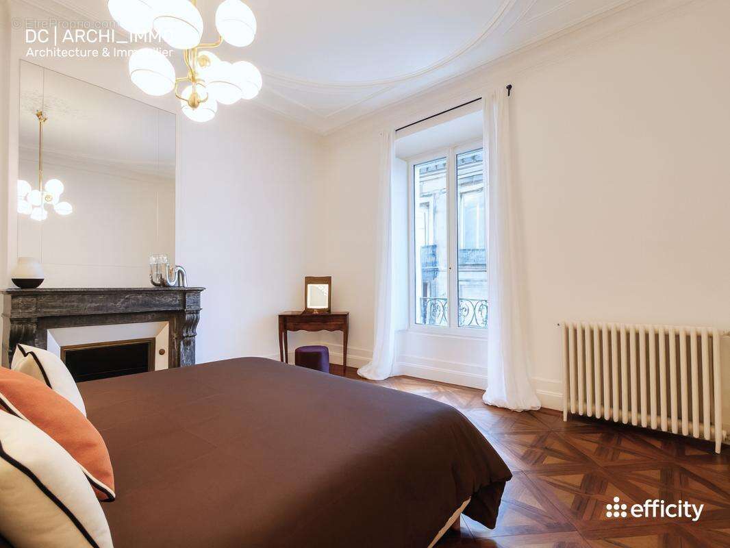 Appartement à BORDEAUX