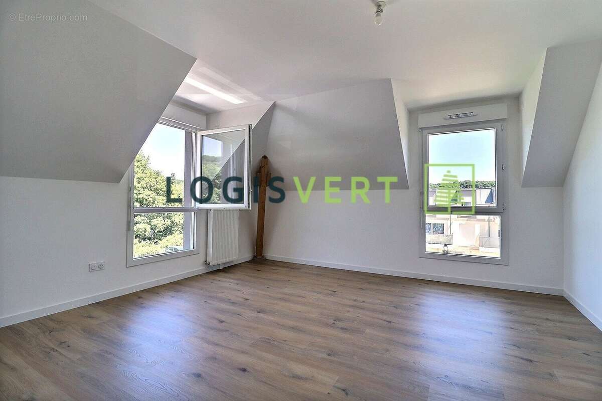 Appartement 91 m² à Bievres  - photo 6