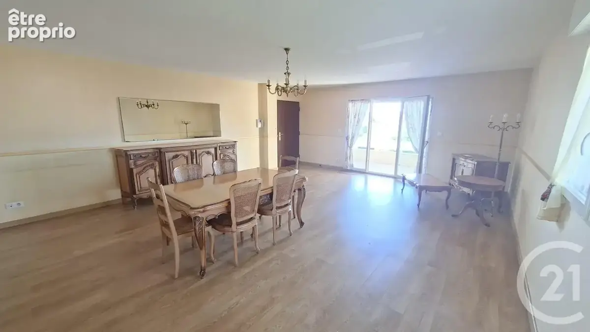 Photo Appartement à Angouleme au prix de 181 900€