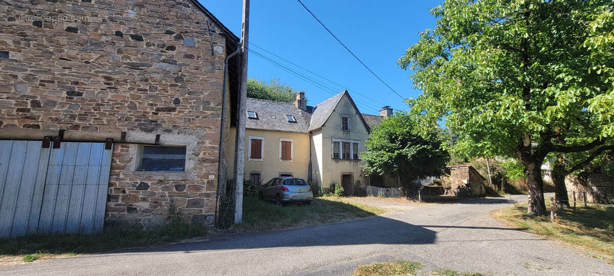 Maison à MENOIRE