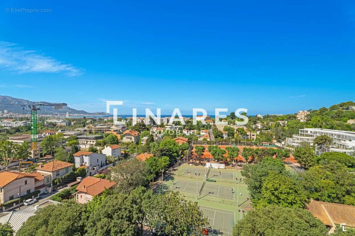 Appartement à MARSEILLE-8E