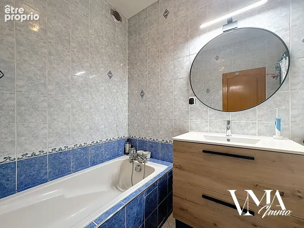 À VENDRE   Appartement T2 avec grand extérieur et dépendance   Décines-Charpieu - photo 6