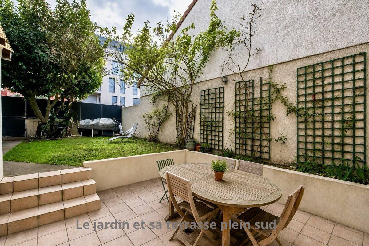 Maison à SURESNES