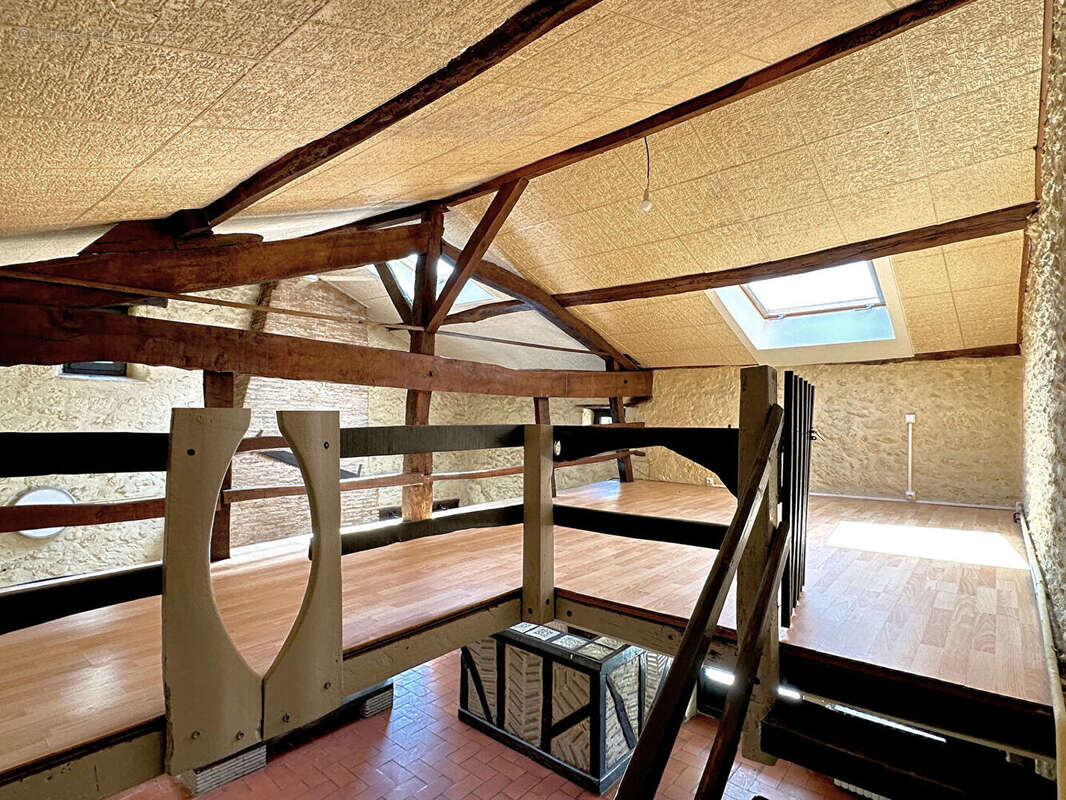 Maison à BEAURONNE
