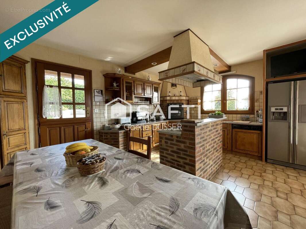 Photo 3 - Maison à CUSSET