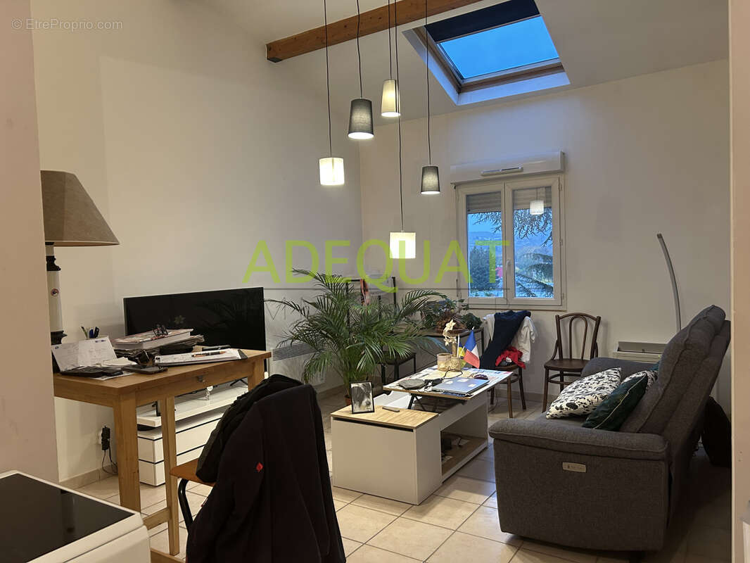 Appartement à BOURGOIN-JALLIEU