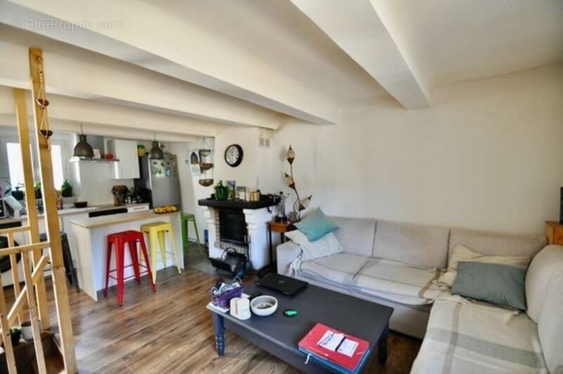 Dpt Alpes de Haute Provence (04), à vendre proche Saint André les Alpes Maison de village rénovée 3 pièces et cave - photo 4