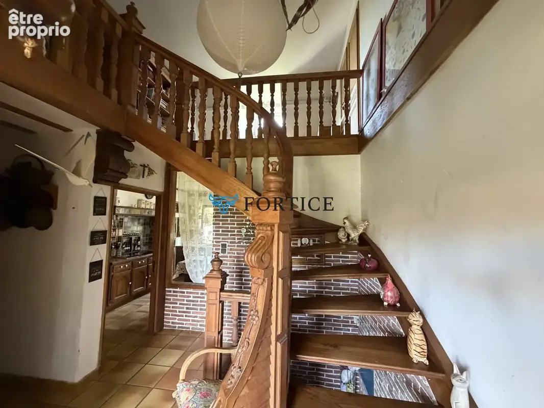 Maison 7 pièces 144 m² à vendre à Camblain-L'abbe (62690) - photo 6
