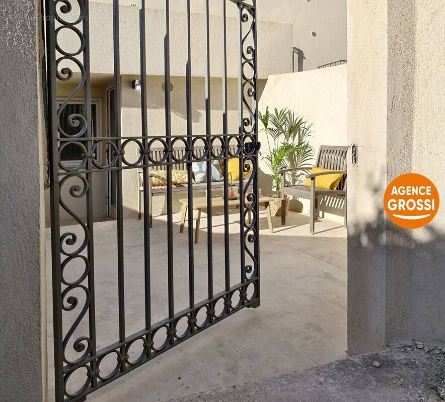 Photo 1 - Appartement à LE PRADET
