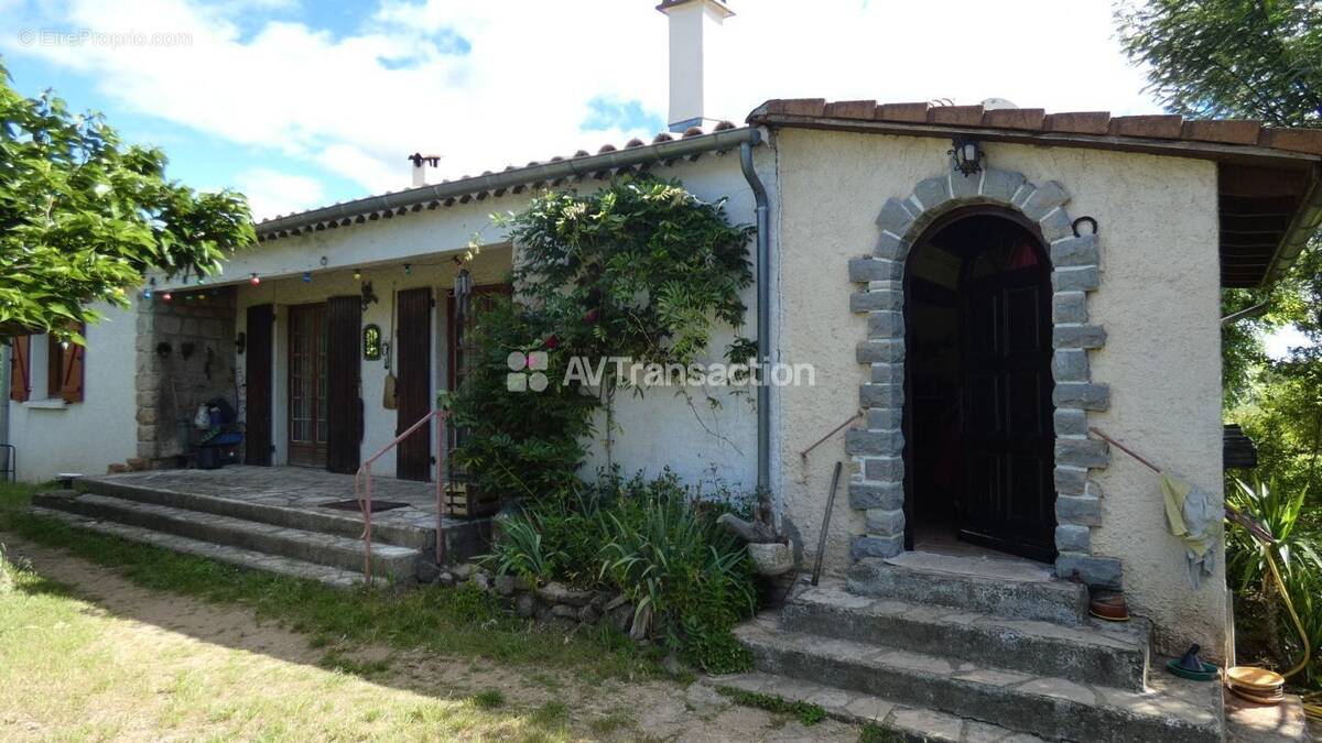 Maison à VABRES