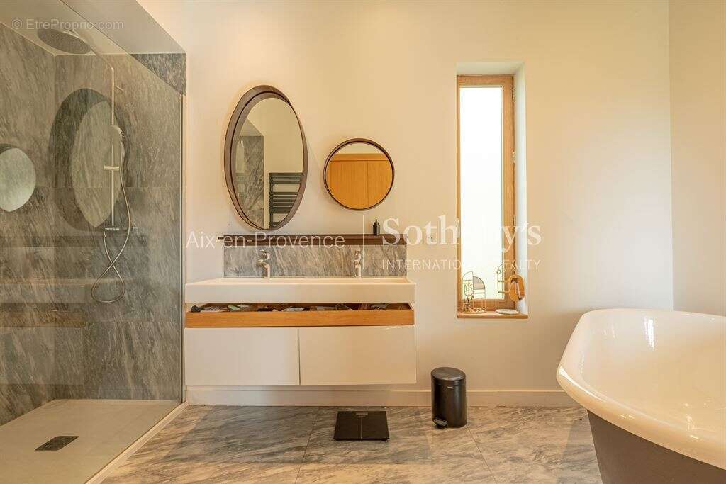 Maison à AIX-EN-PROVENCE