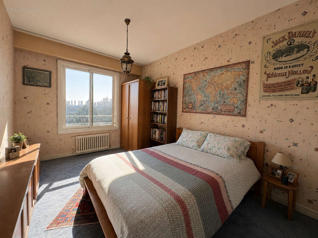 Appartement Hyper Centre, 4 Chambres, 105m2, dernier étage avec extérieur - photo 7