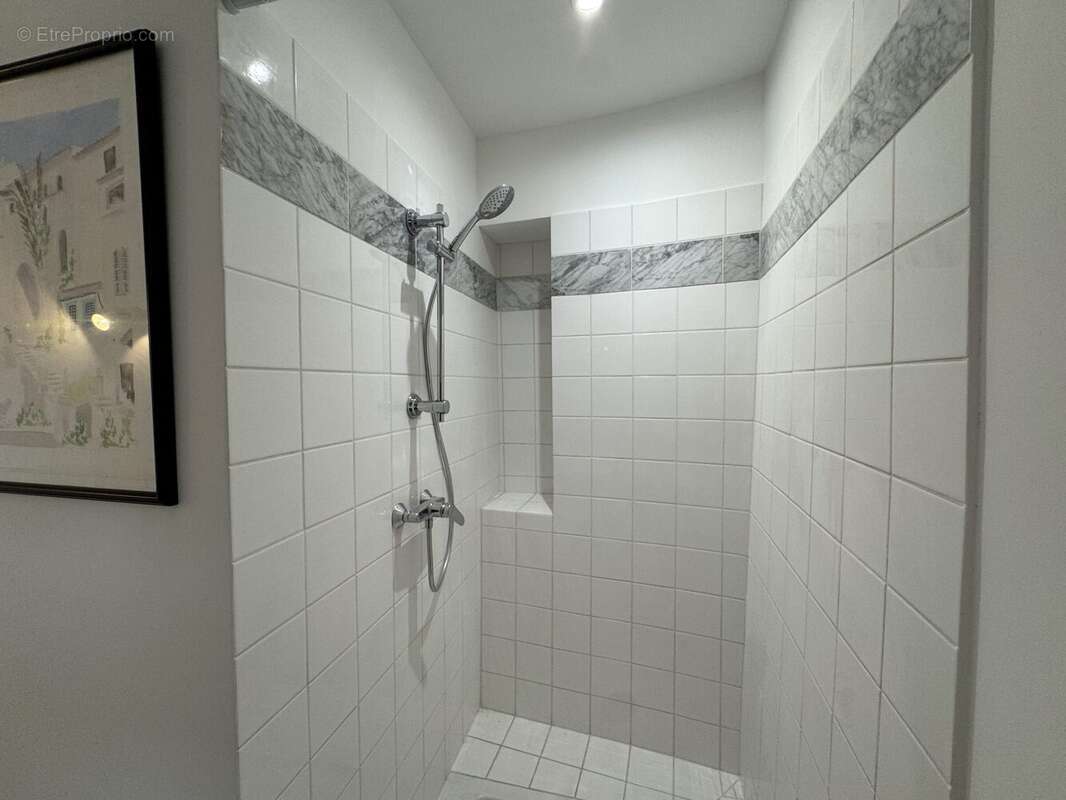 Appartement à SAINT-JULIEN-DU-VERDON