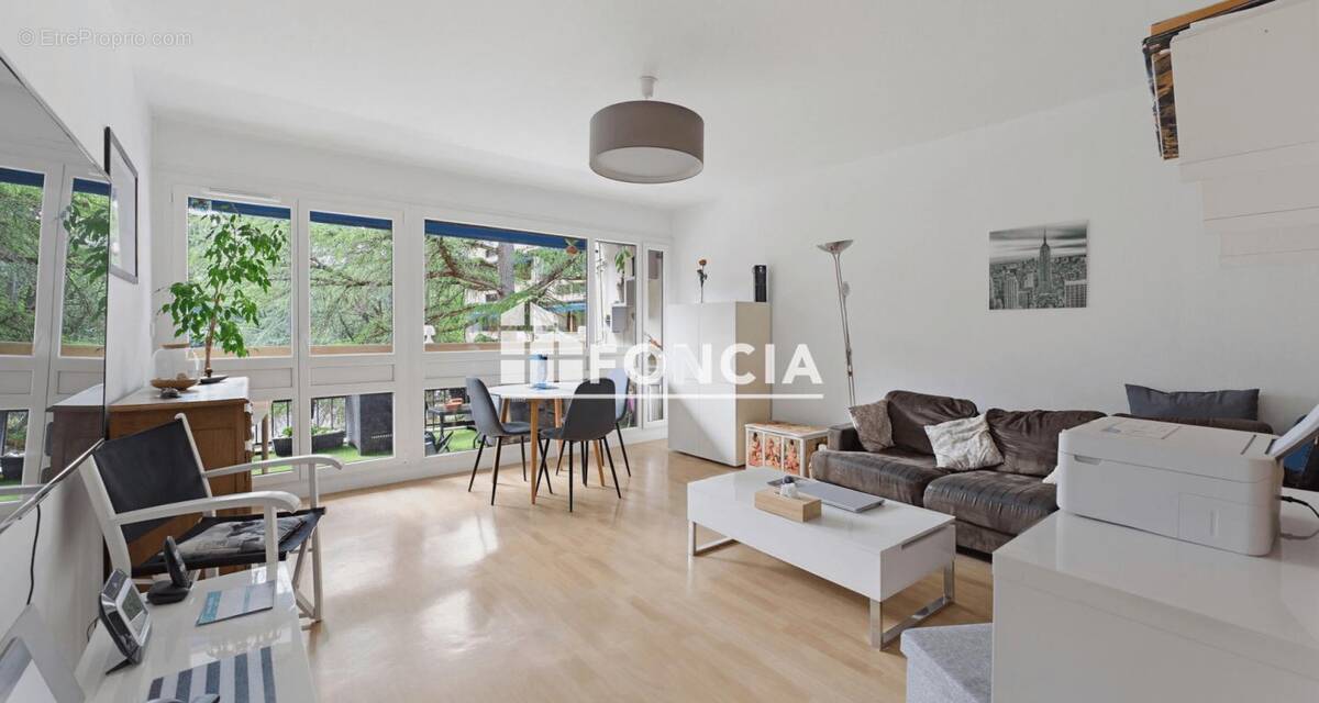 Appartement à PESSAC