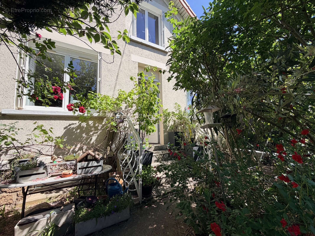 Maison 3 chambres ** 12min gare HOUILLES - photo 2