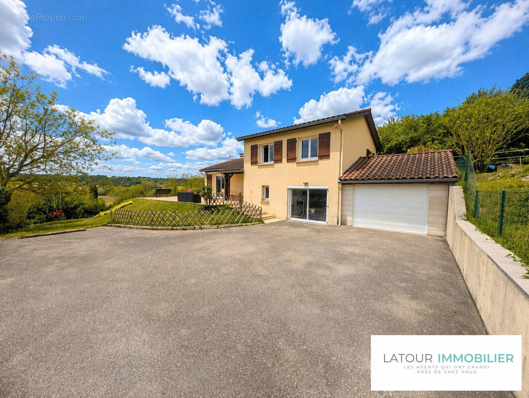 Maison à BOURGOIN-JALLIEU