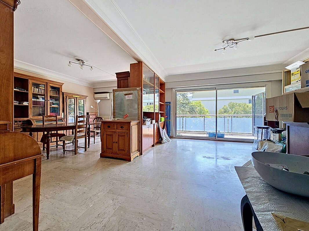 Appartement à MARSEILLE-12E