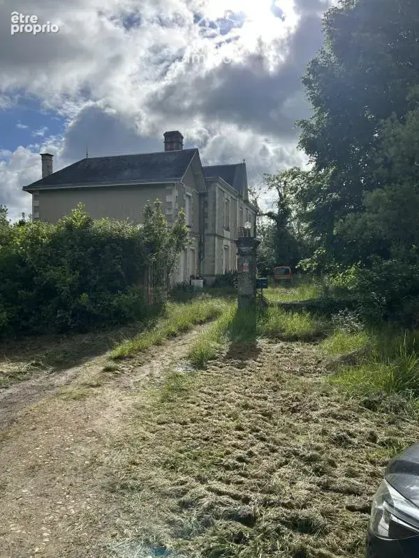 Maison de caractère 193 m2 à rénover   Domaine de 8,6 ha ave - photo 5