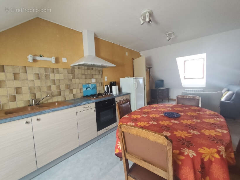 Maison 228 m² à Laqueuille  - photo 8