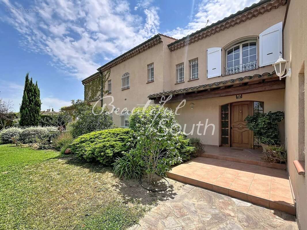 Maison à SAINT-FELIU-D'AVALL