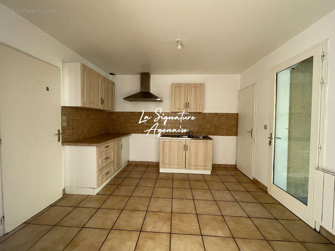 Maison à COLAYRAC-SAINT-CIRQ