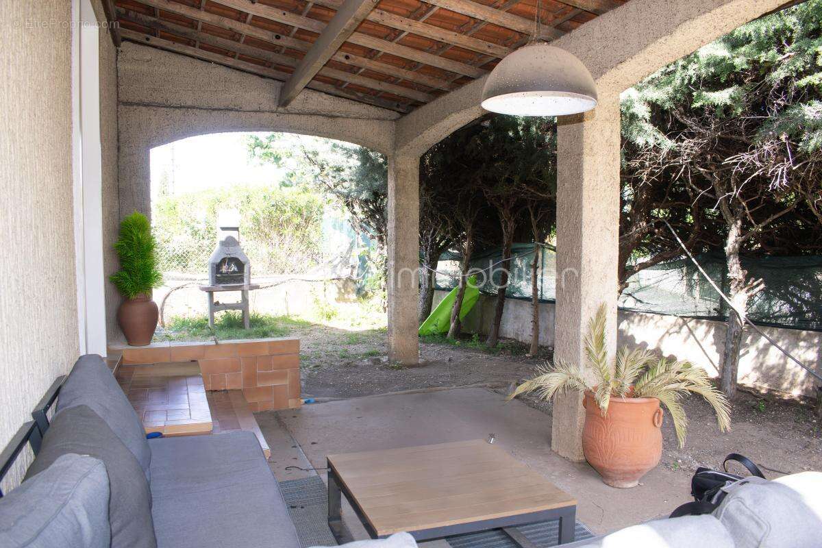 Maison à SAINT-ANDRE-DE-SANGONIS