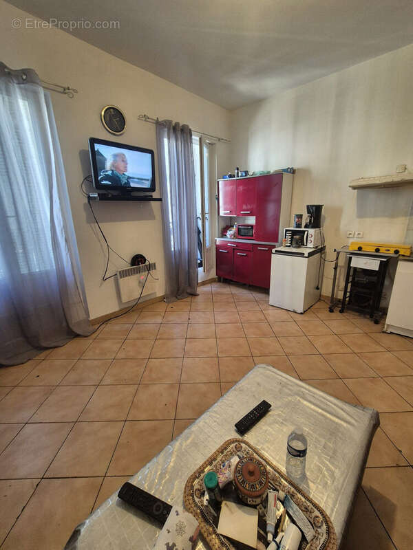 Appartement à MARSEILLE-2E