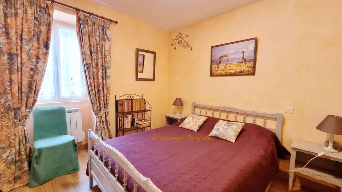 24210 Thenon : maison et 3 Gîtes - photo 11