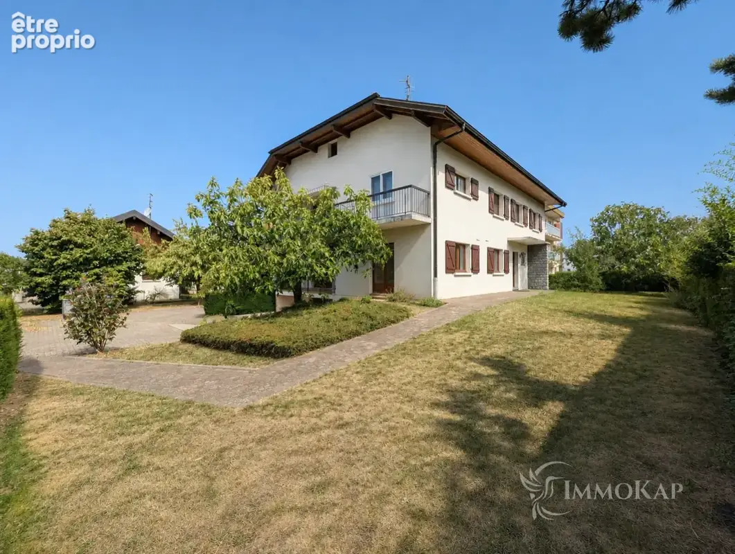 Rare à Annemasse   Grande maison   Terrain 953 m2 - photo 2