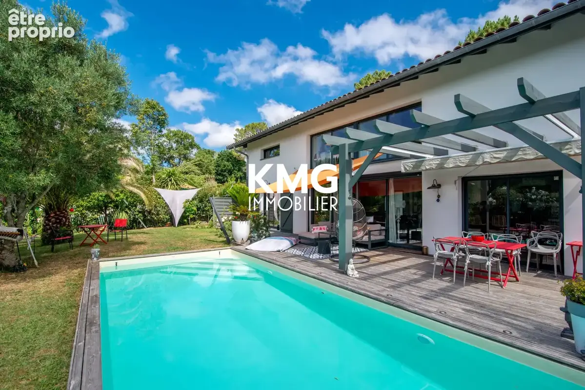 Maison 7 pièces 167 m² à vendre à Bassussarry (64200) - photo 5