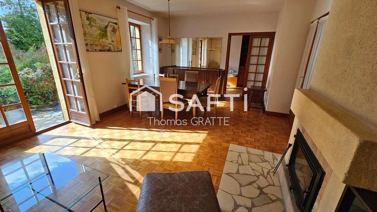 Maison 116 m² à Sarlat-La-Caneda  - photo 5