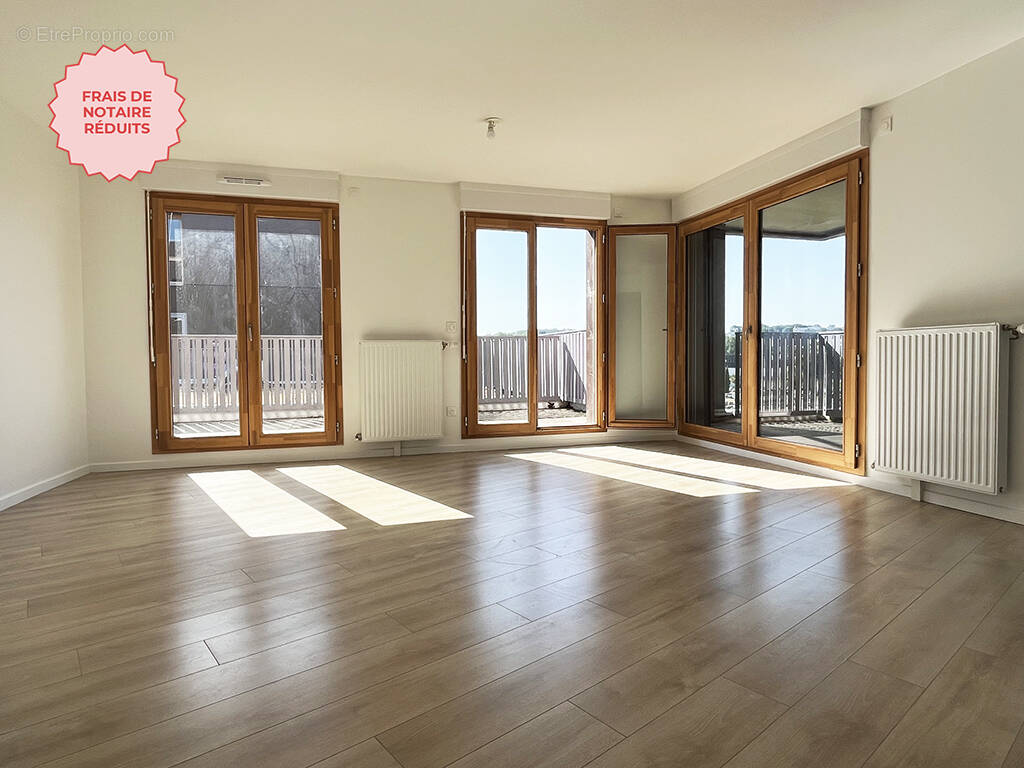 Appartement à SAINT-CYR-L'ECOLE