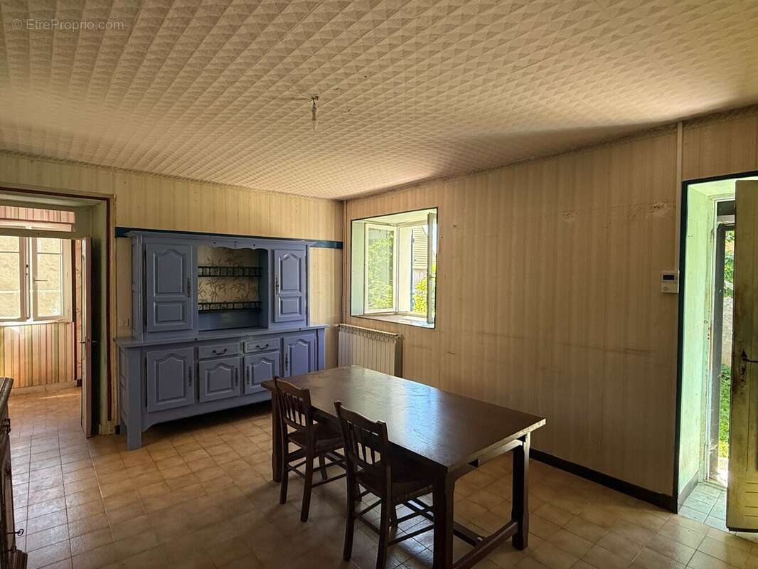 Maison à SAINTE-SEVERE-SUR-INDRE