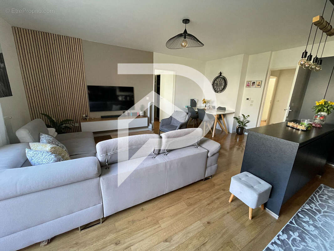 Appartement à LIMEIL-BREVANNES