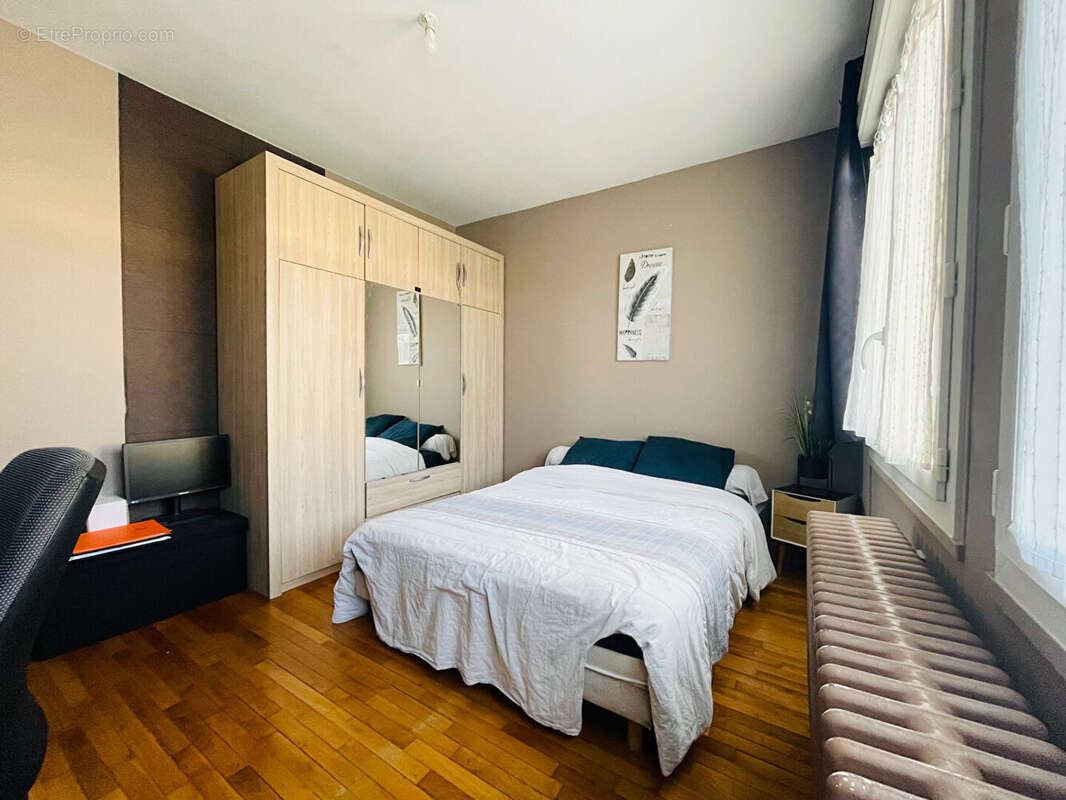 Maison à SARTROUVILLE