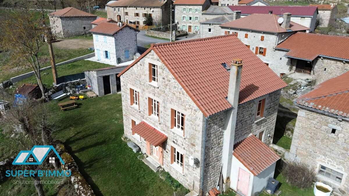 Maison à THORAS