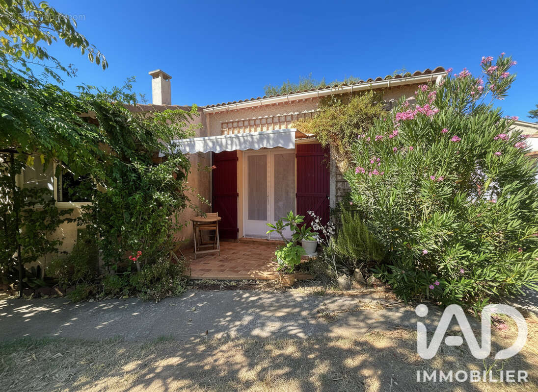 Maison 165 m² à Bagnols-Sur-Ceze  - photo 2