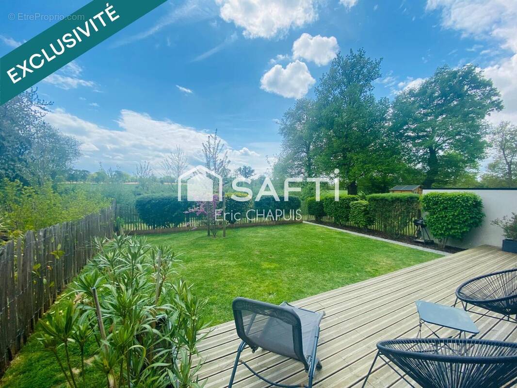 Photo 1 - Maison à NOYAL-CHATILLON-SUR-SEICHE