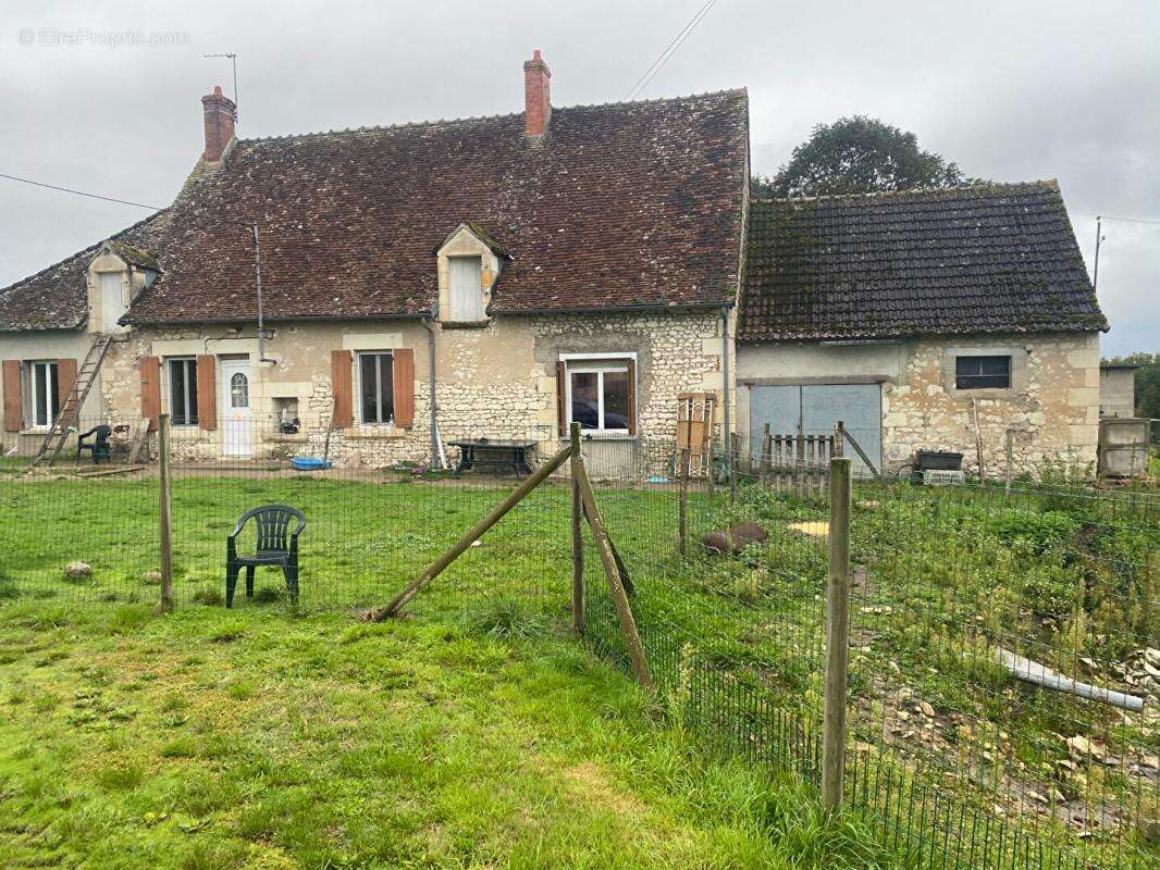 Maison à PALLUAU-SUR-INDRE