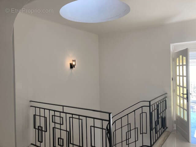 Maison d'architecte  6 pièce(s) 166 m2 - photo 8