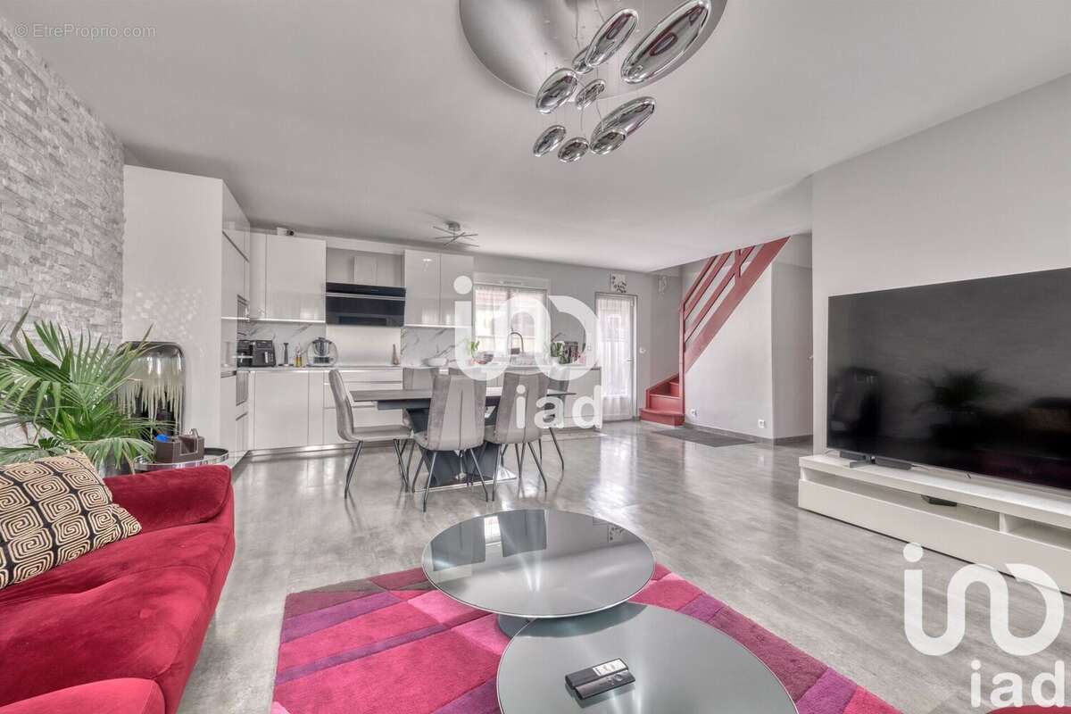 Photo 2 - Maison à LAGNY-SUR-MARNE