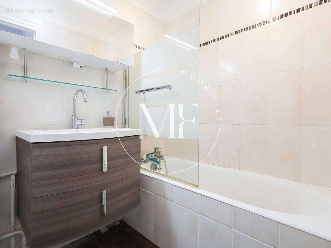 Appartement à RUEIL-MALMAISON