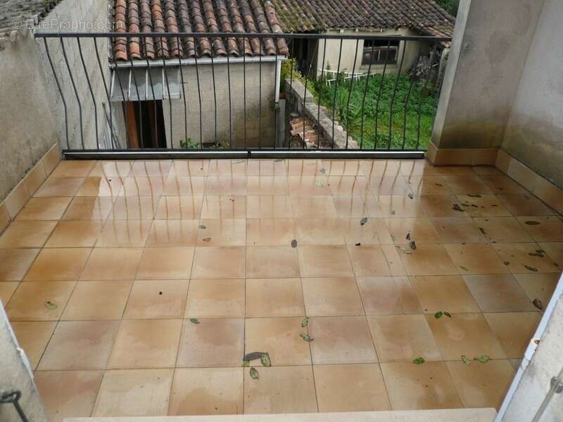 Maison à CHATEAUBERNARD