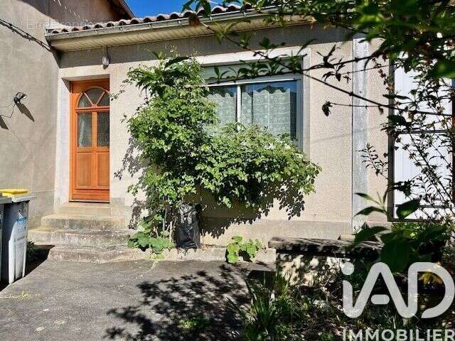 Photo 1 - Maison à POITIERS