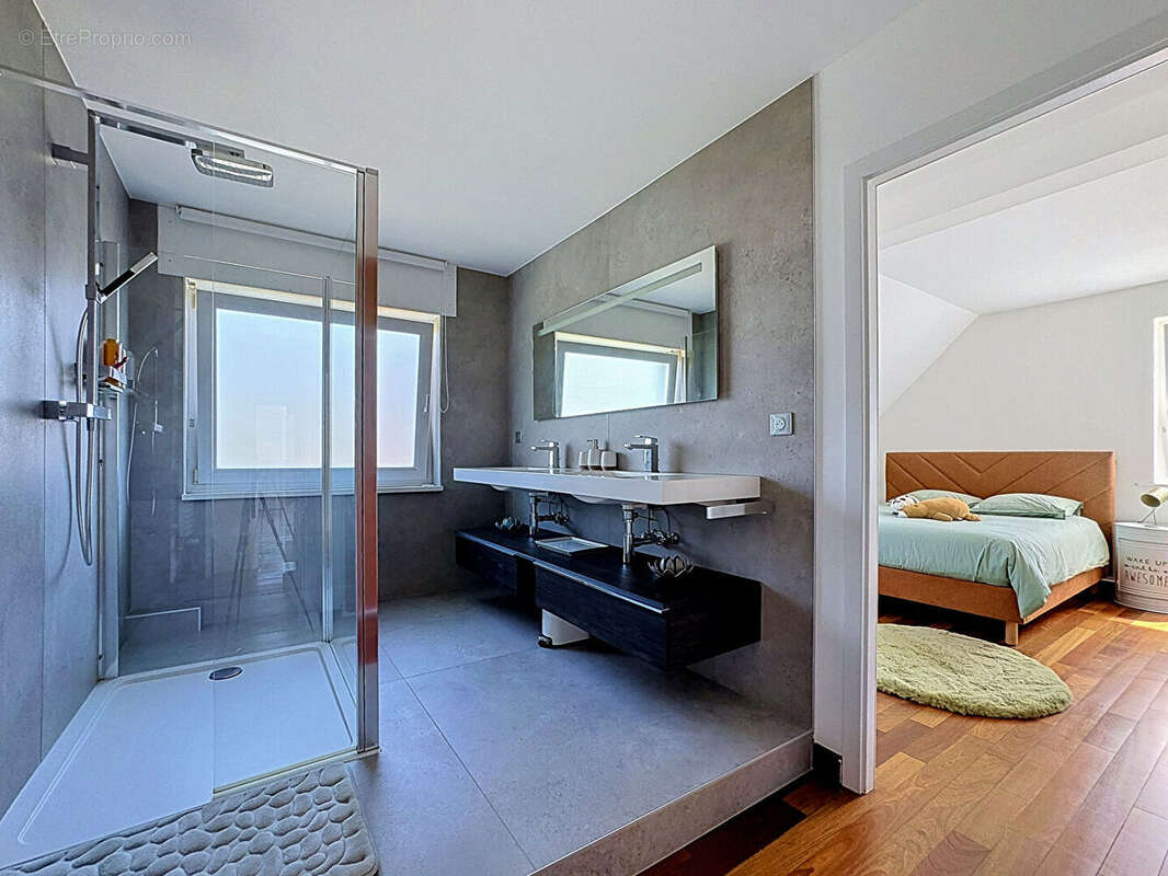 Nouveauté ORIGAMI en EXCLUSIVITÉ à LINGOLSHEIM - Maison d'architecte de standing - photo 17